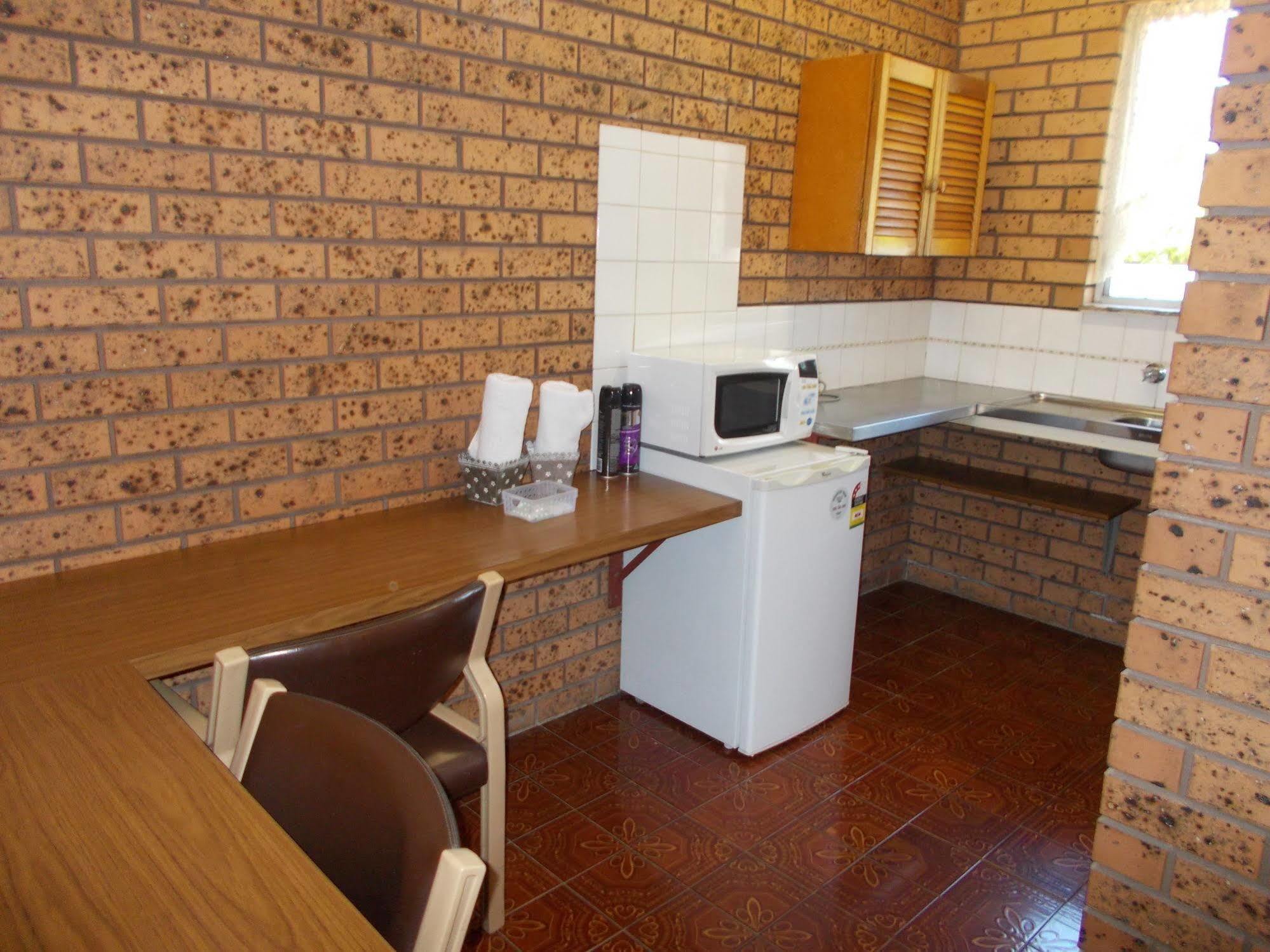Corowa Gateway Motel Exterior photo